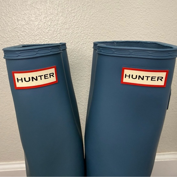 Hunter Blue Tall Matte Rubber Rain Boots Size 5 - Picture 2 of 10